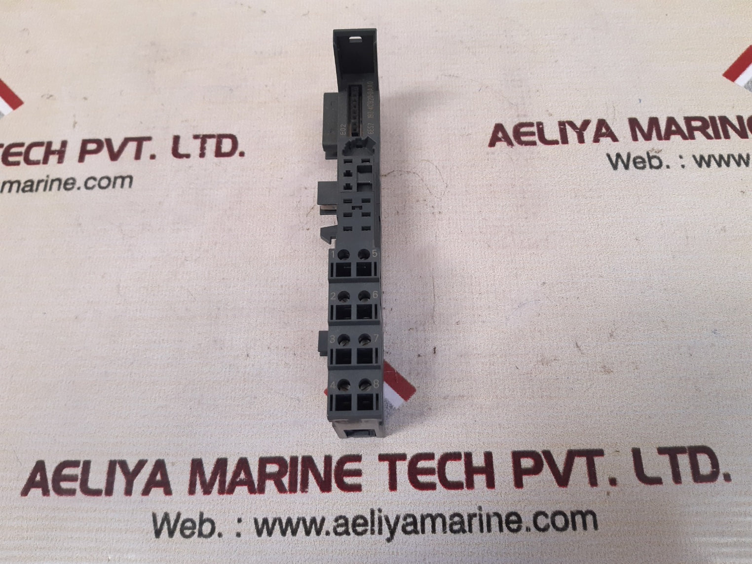Siemens 6es7 193-4cb20-0aa0 terminal module 