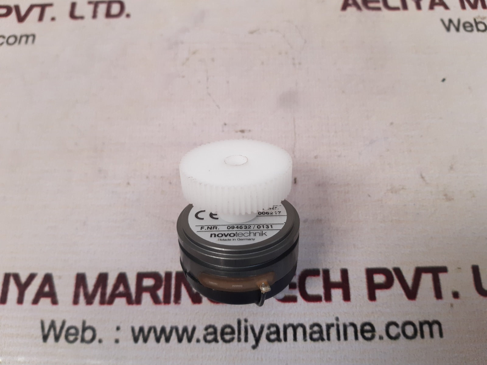 Novotechnik p4519 s0060 rotary sensor potentiometer 006217
