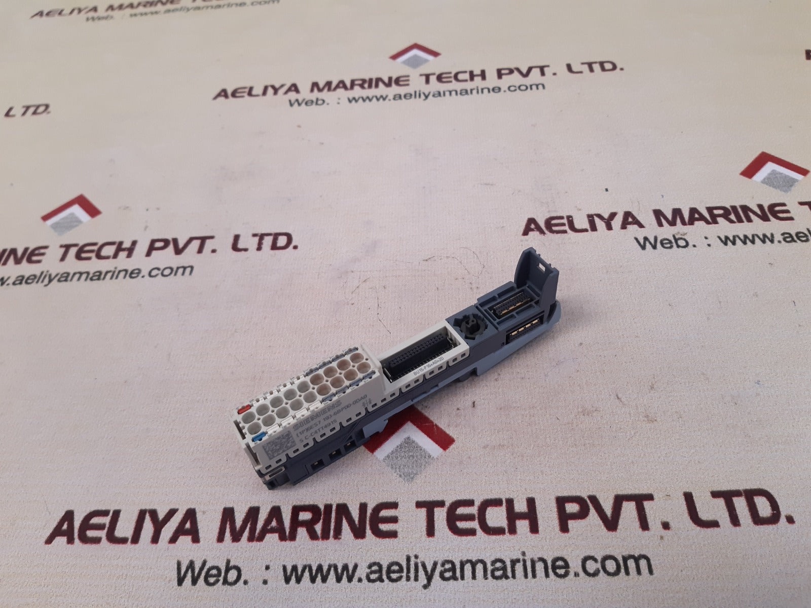 Siemens 6es7 193-6bp00-0da0 base unit module