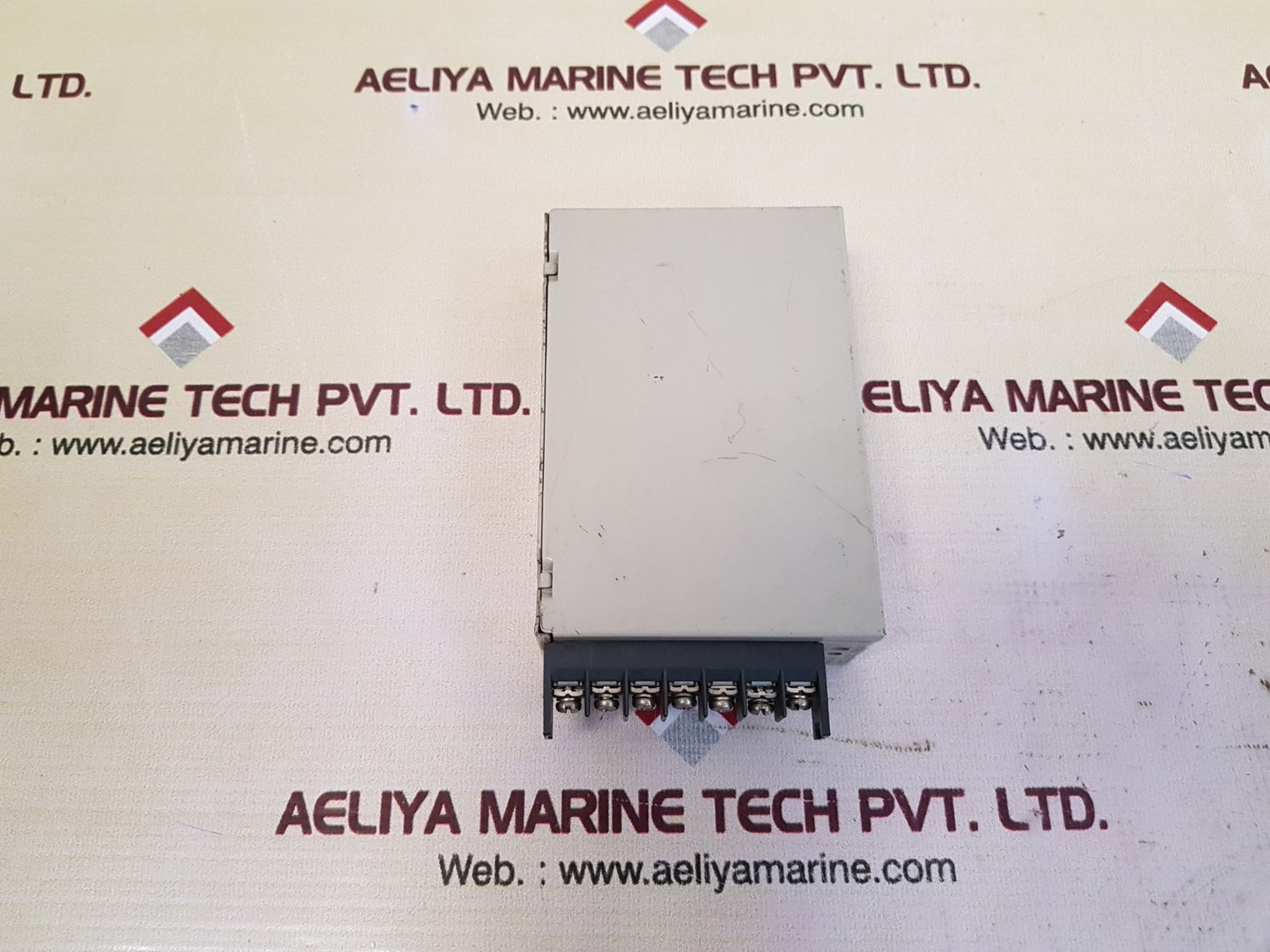 Omron s82h-3324 power supply 24vdc 1.3a