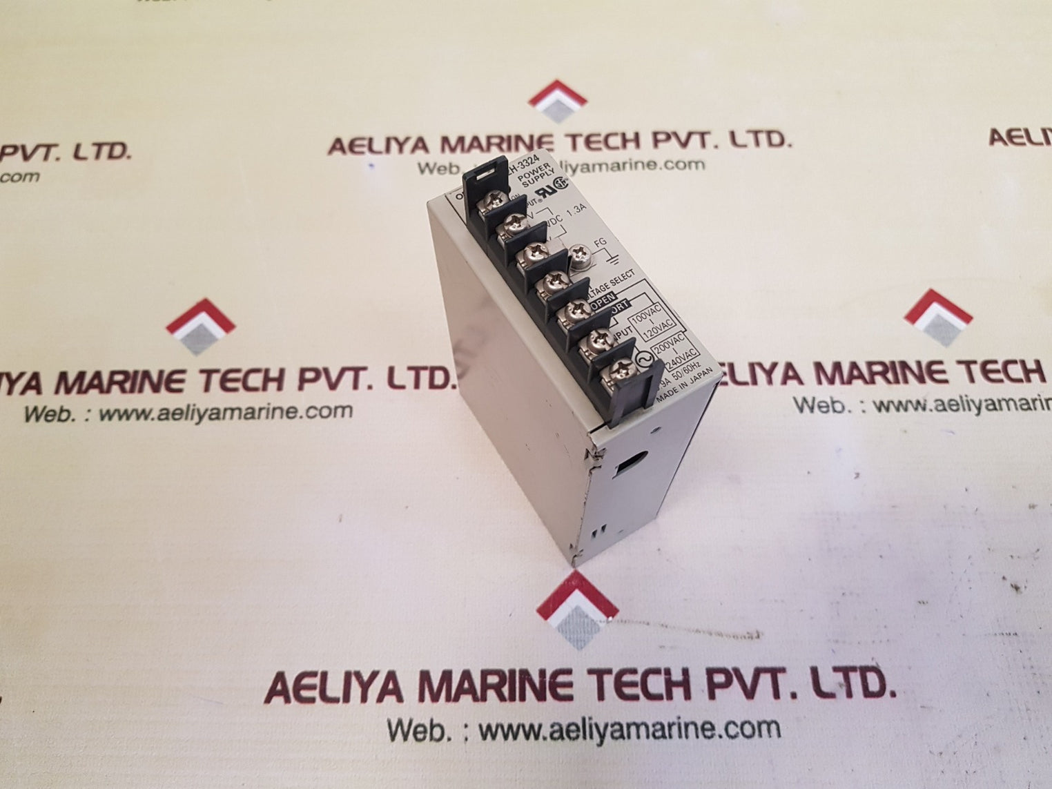 Omron s82h-3324 power supply 24vdc 1.3a