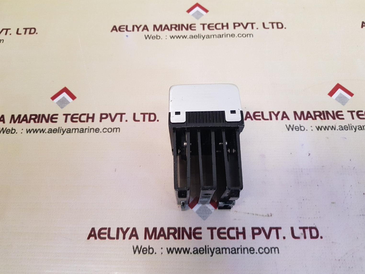 Phoenix contact quint-diode/40 power supply module