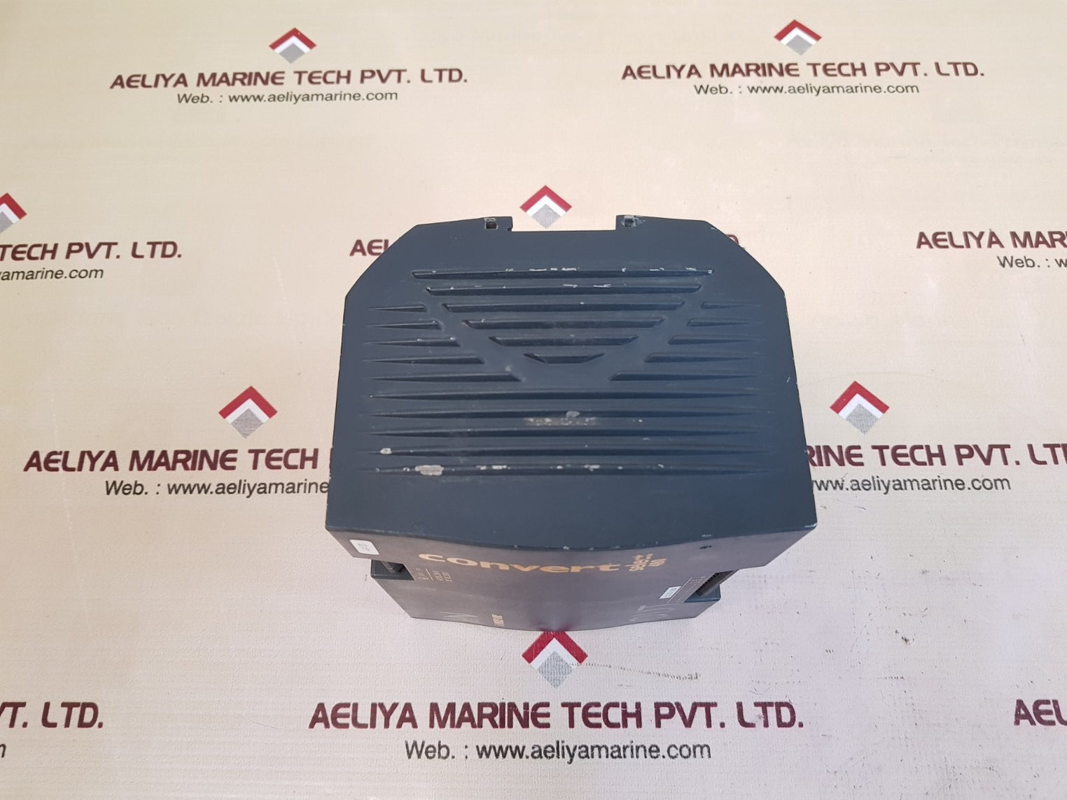 Power-one lxn 1604-6 ac-dc/dc-dc converter