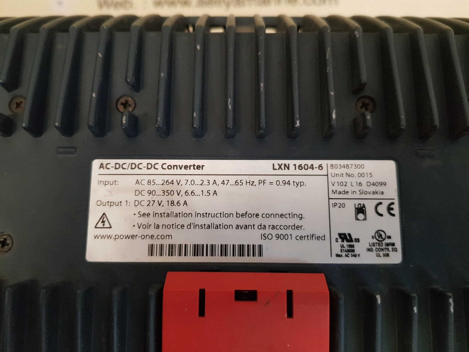 Power-one lxn 1604-6 ac-dc/dc-dc converter
