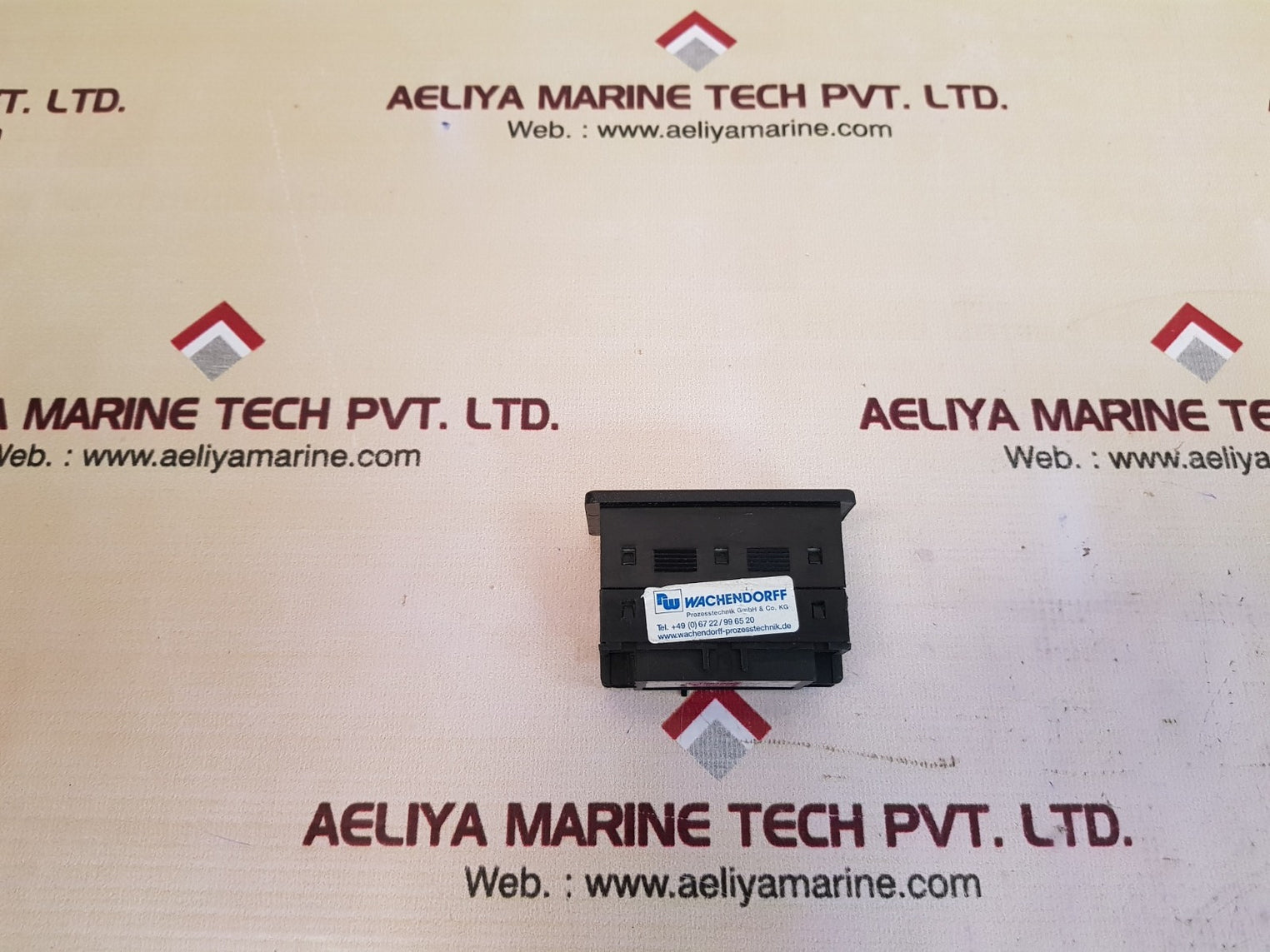 Red lion controls cub4v02b voltmeter 