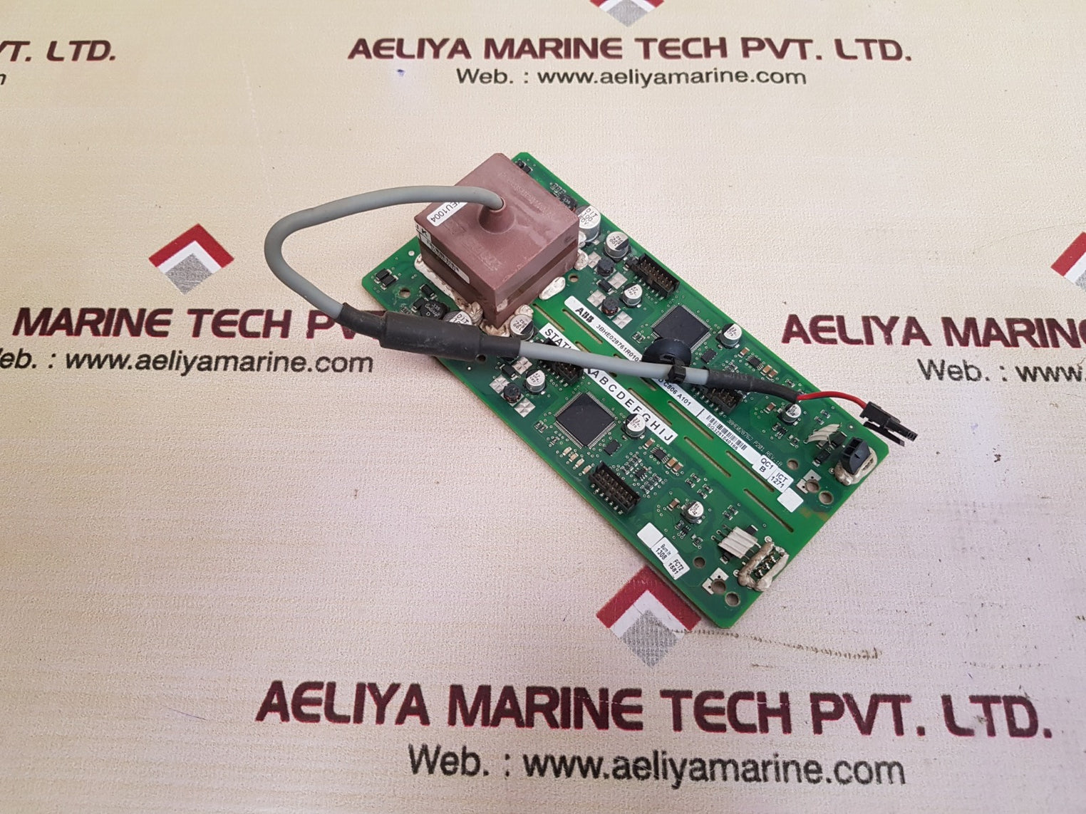 Abb 3bhe028761r0101 pcb card 