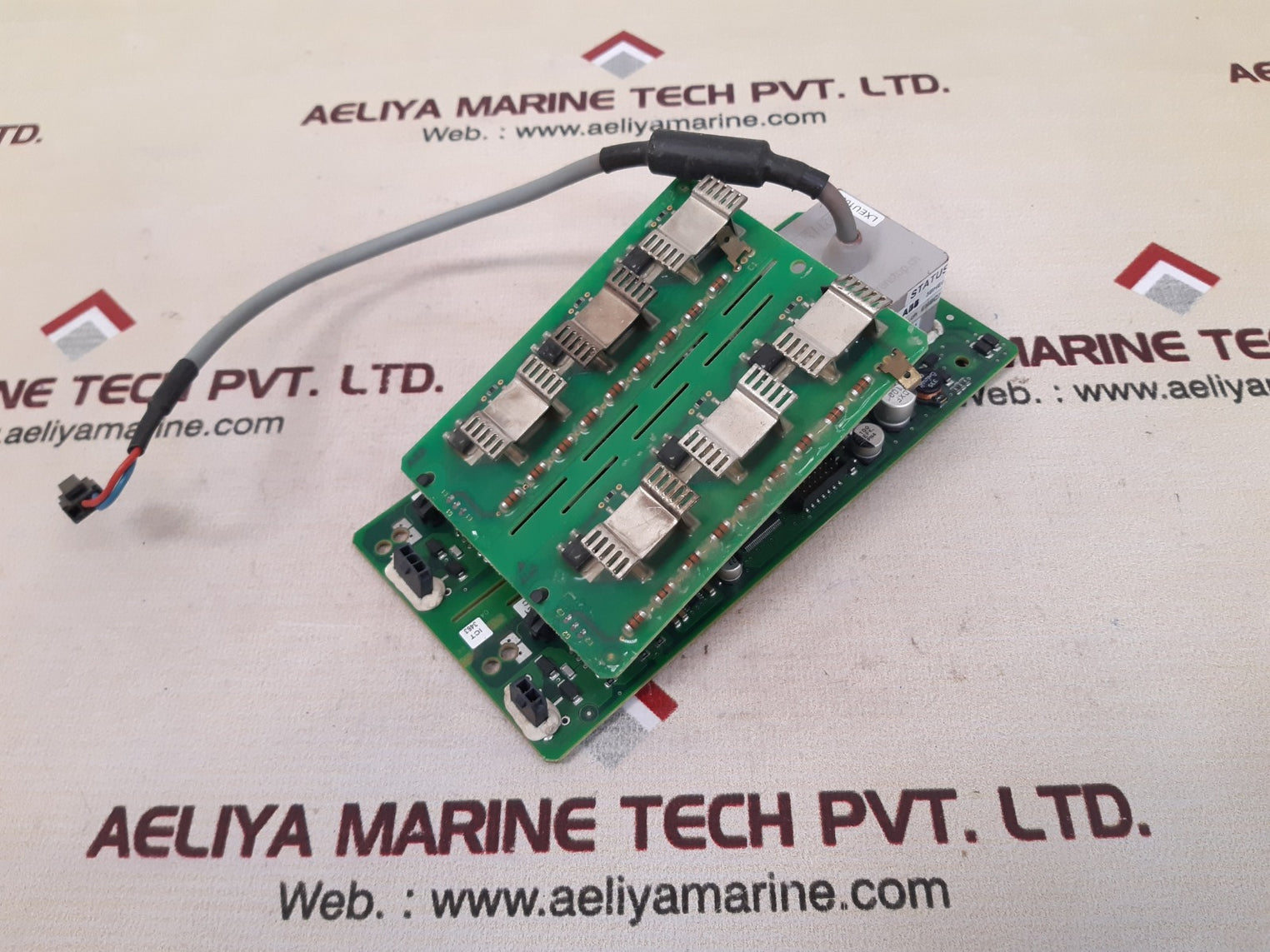 Abb 3bhe028767r0201 board with 3bhe028762 p104