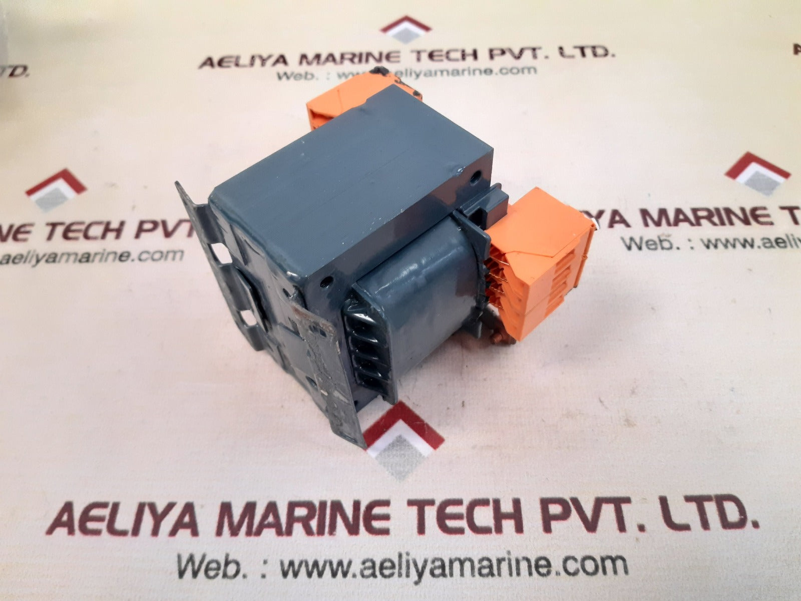 Nt 0,1 motor starter control transformers 61558