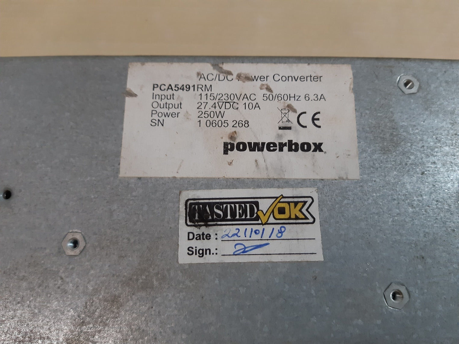 Powerbox pca5491rm ac/dc power converter