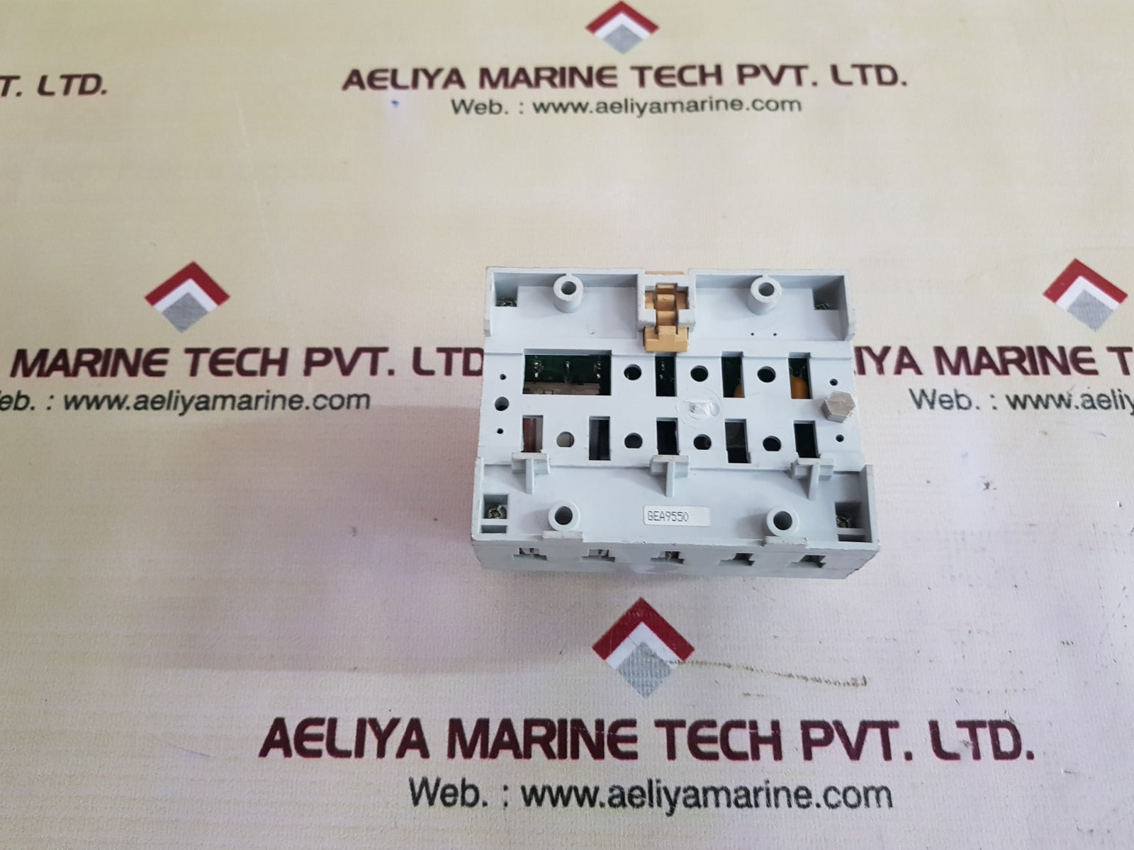 Vigilohm /merlin gerin tr5a insulation monitoring device 