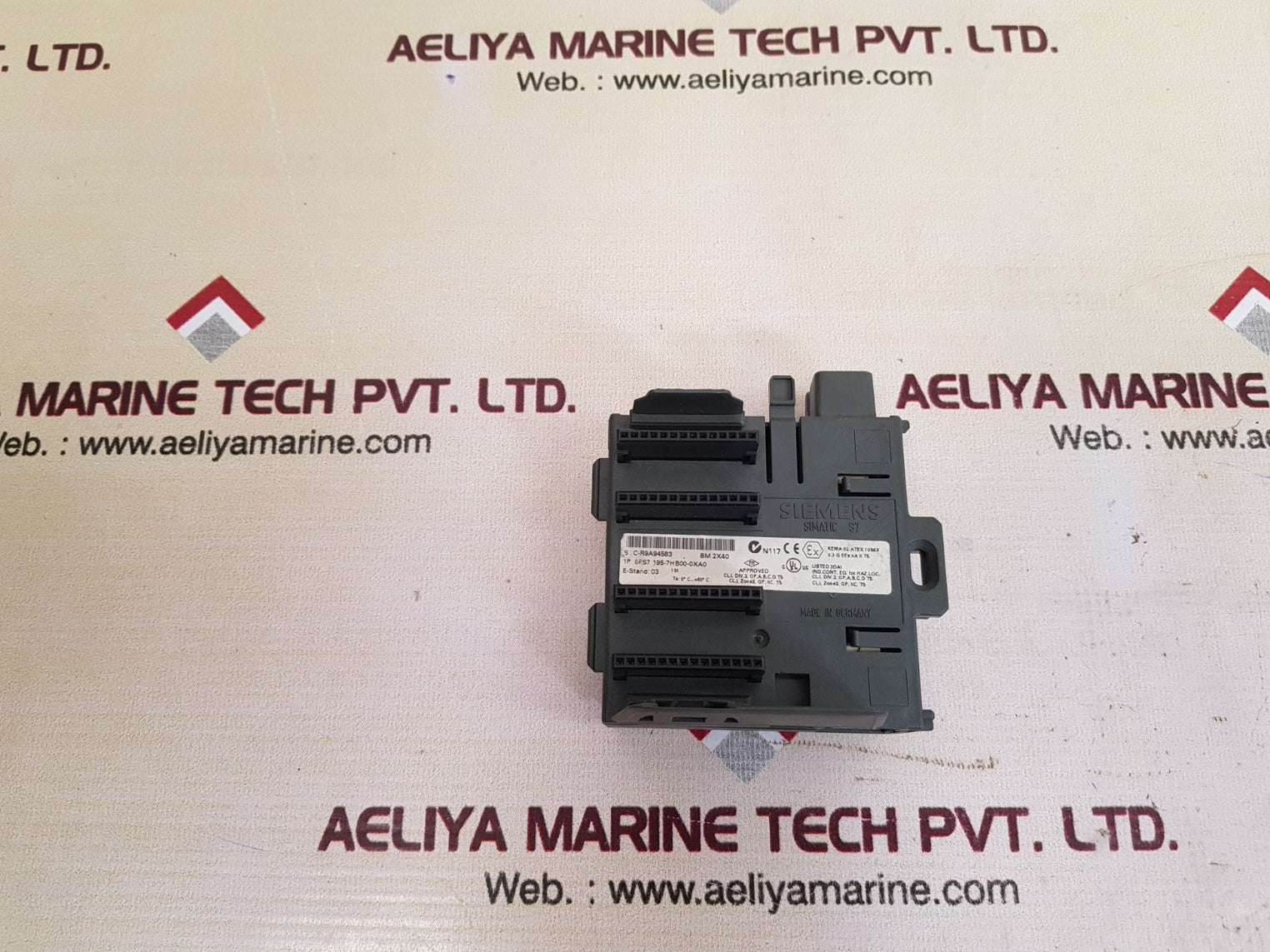 Siemens 6es7 195-7hb00-0xa0 bus module New