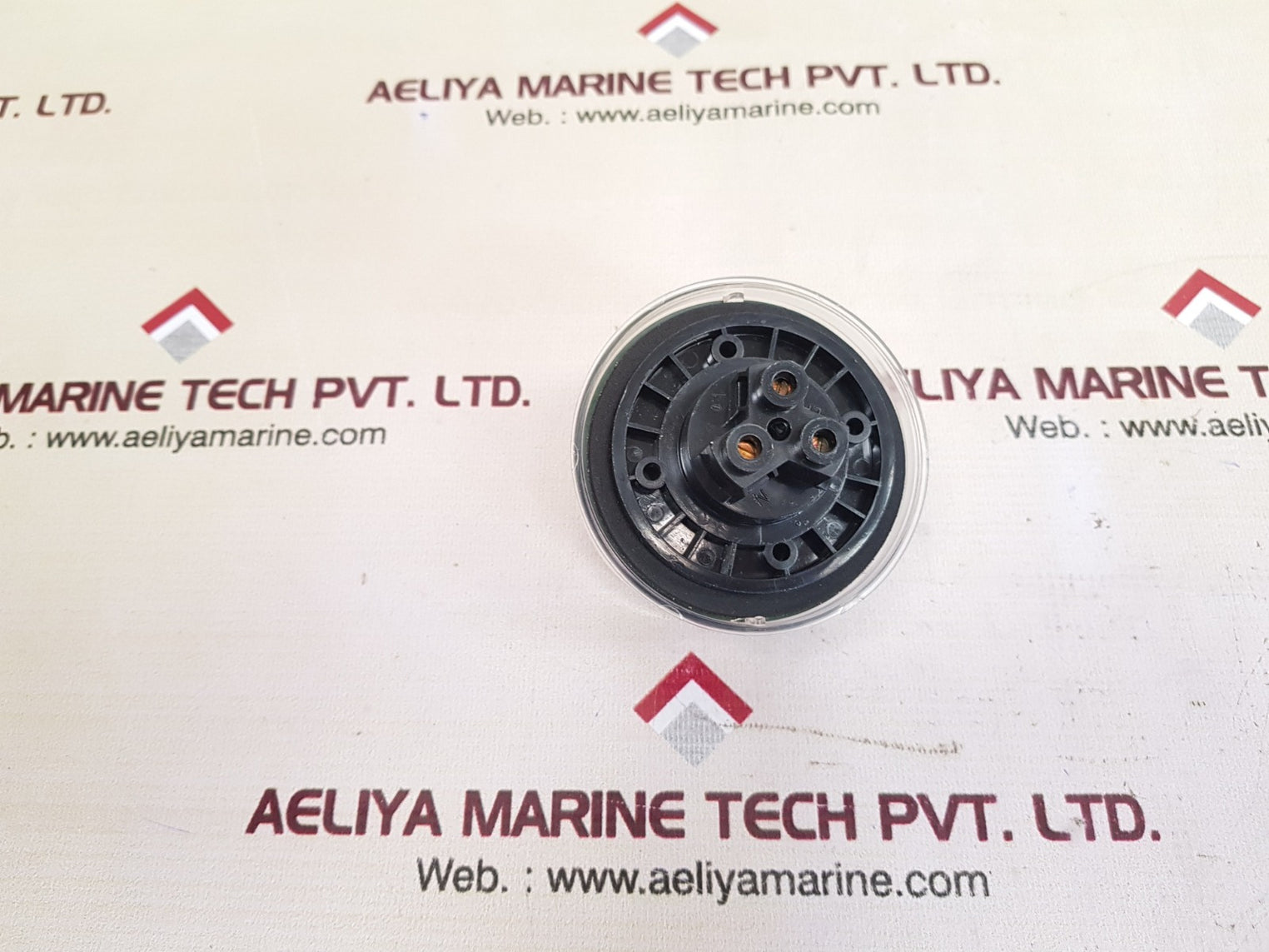 Royce thompson oasis 1000 lighting controller sensor switch