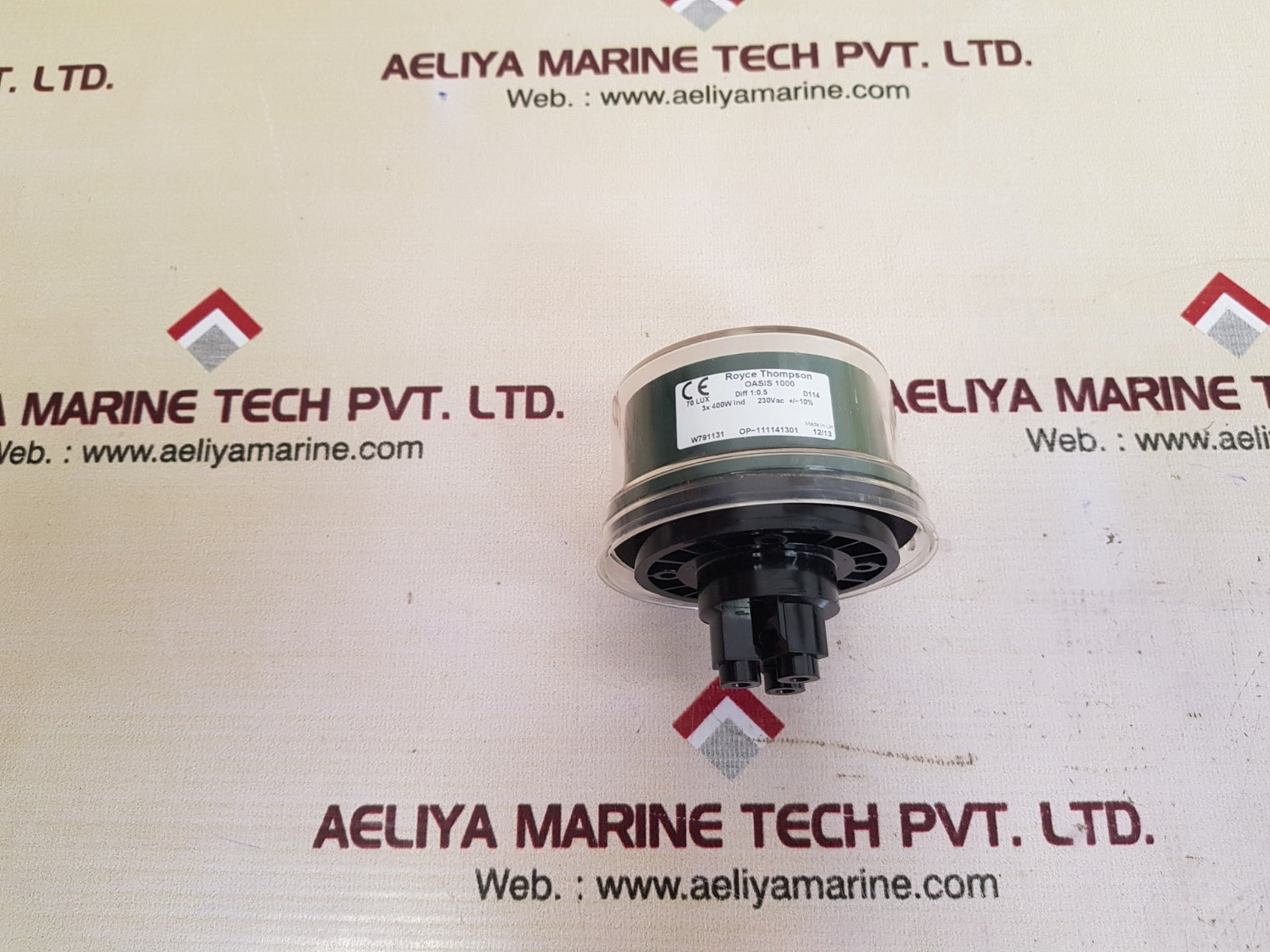 Royce thompson oasis 1000 lighting controller sensor switch