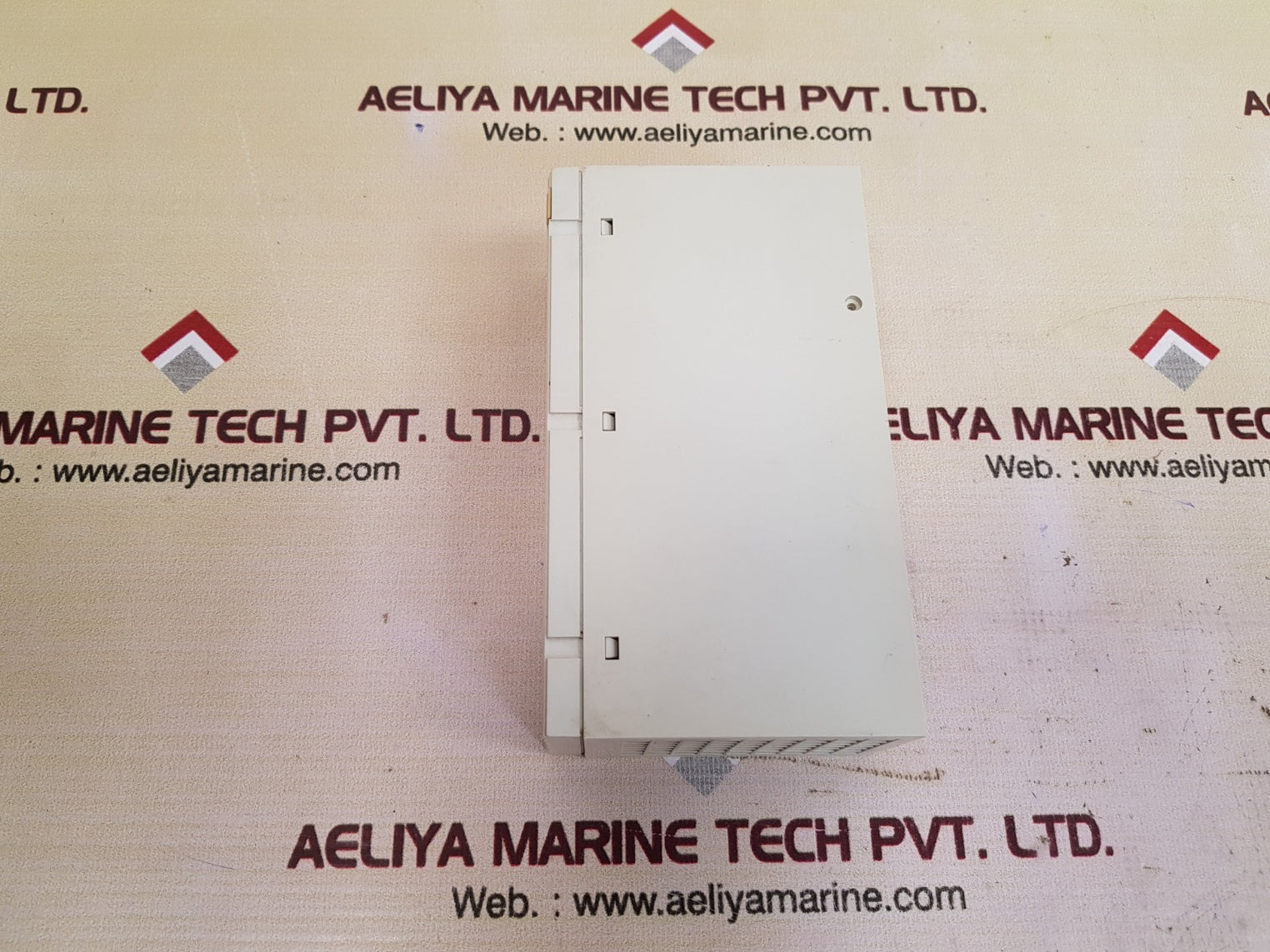 Saia pcd4.a200 digital output module version b