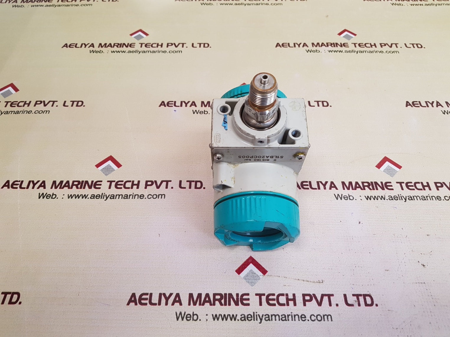 Siemens sitrans p 7mf 4033-1f a00-1ab7-z pressure transmitter 