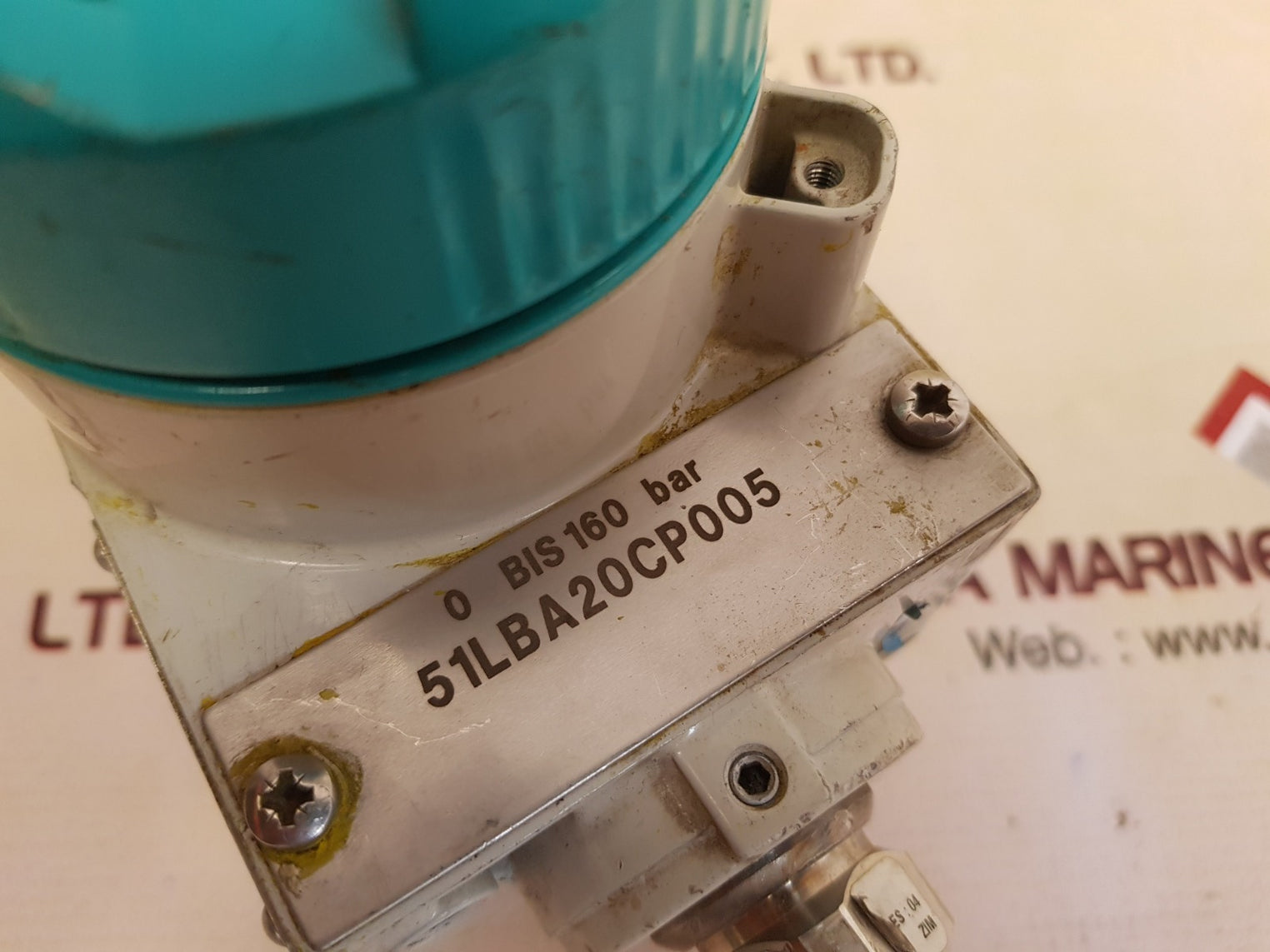 Siemens sitrans p 7mf 4033-1f a00-1ab7-z pressure transmitter 