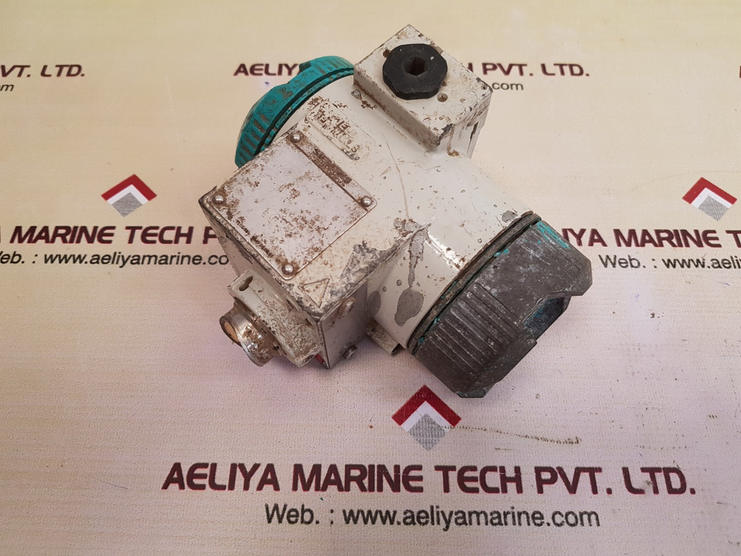 Siemens sitrans p 7mf4433-1db00-1aa6-z pressure transducer