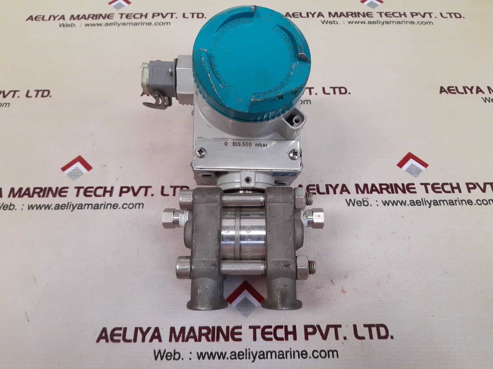Siemens sitrans p 7mf 4433-1ea42-1ed1-z pressure transmitter 