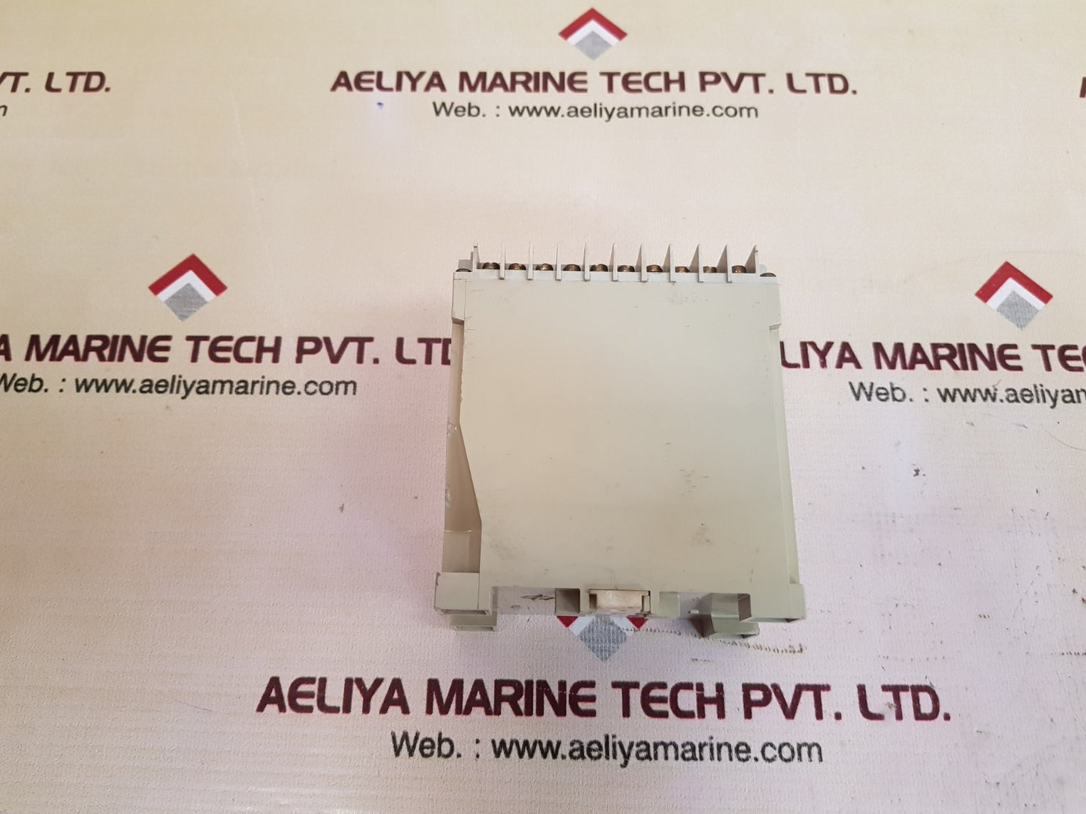 Sesto s. giovanni ftvq a.c. voltage transducer