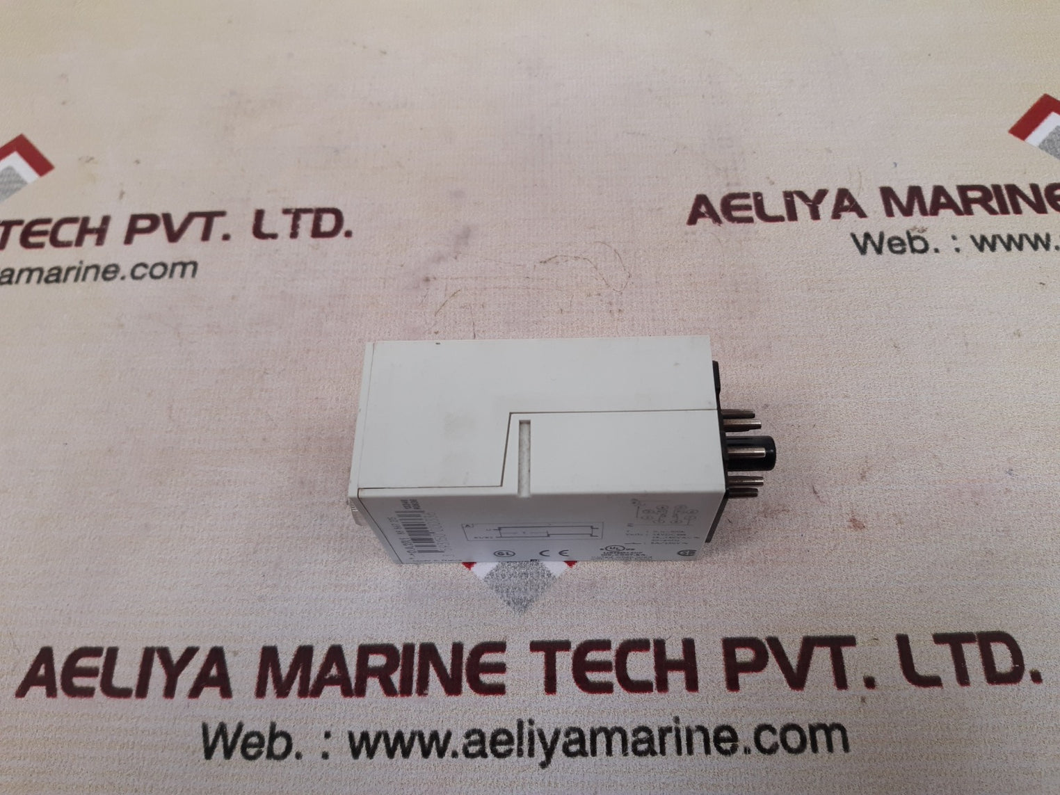 Crouzet oa2r1 analog plug-in 88867215 timer module