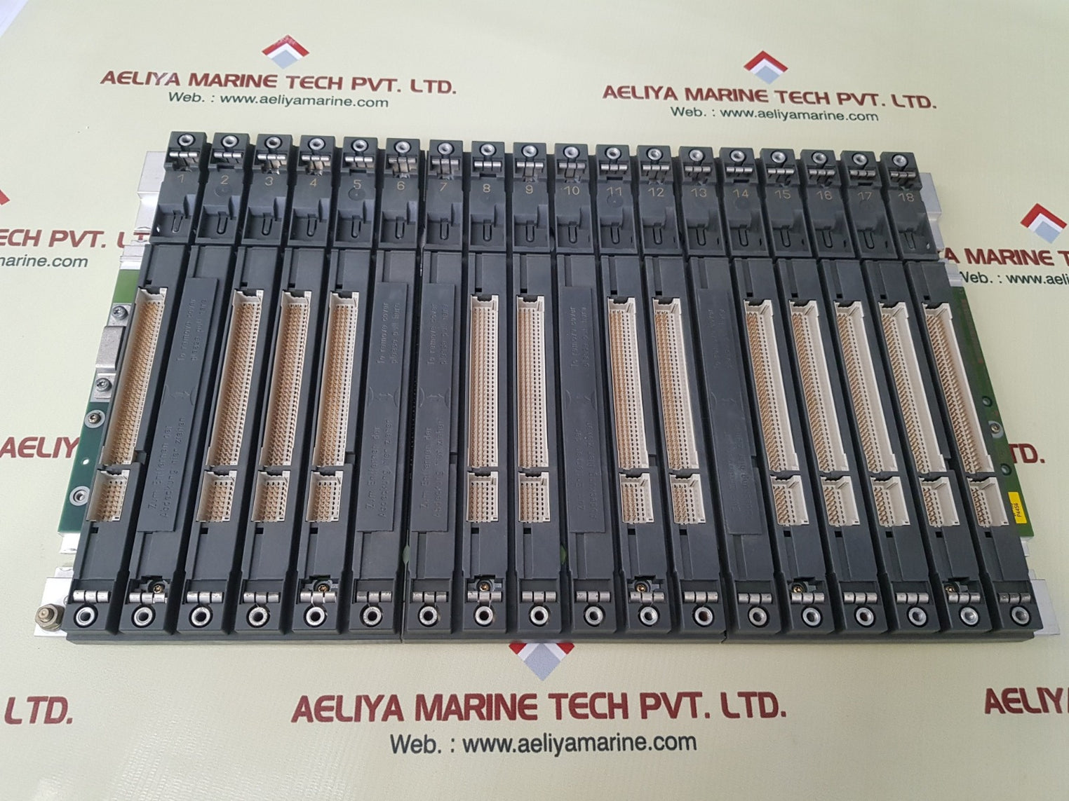 Siemens simatic s7 6es7400-1ta01-0aa0 plc rack