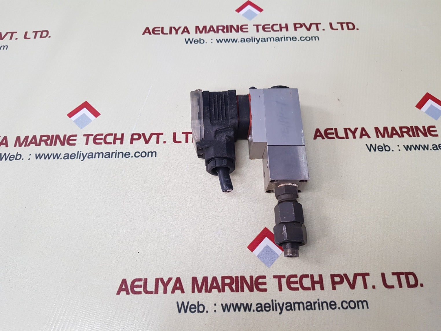 Danfoss mbs 5150 2011-2cb04 pressure transmitter 060n1125