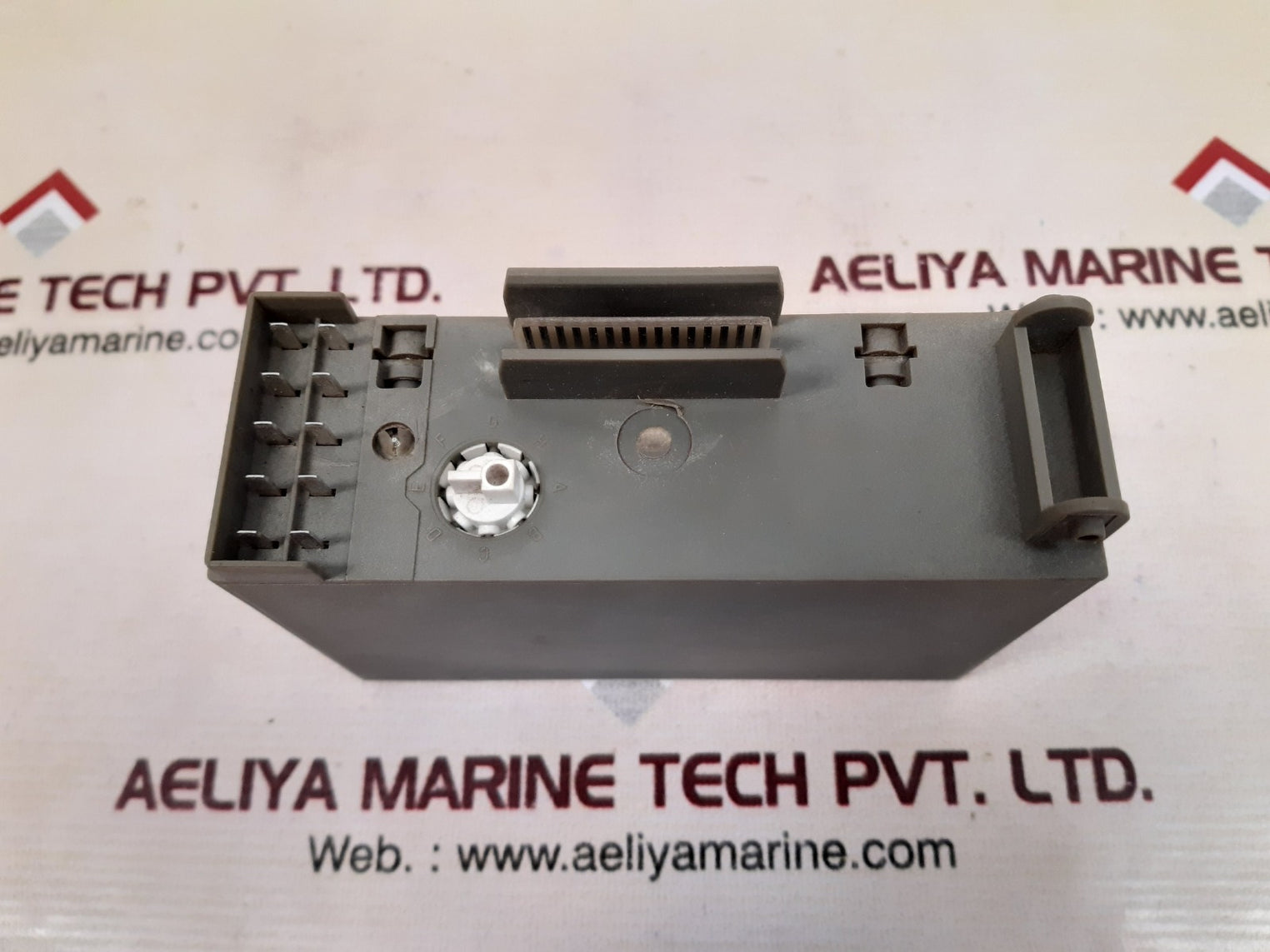 Siemens simatic s5 6es5 441-8ma11 digital output  module
