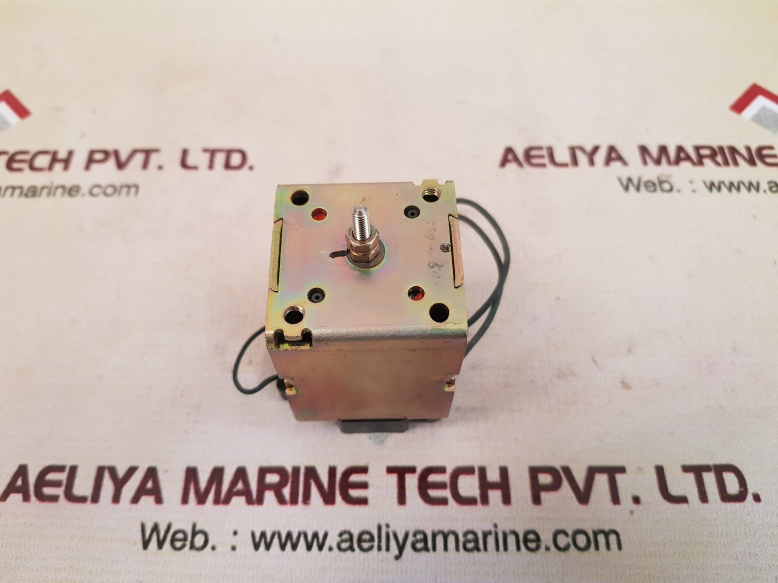 Ae-ss/sh  sht-saea046 shunt tripping device 