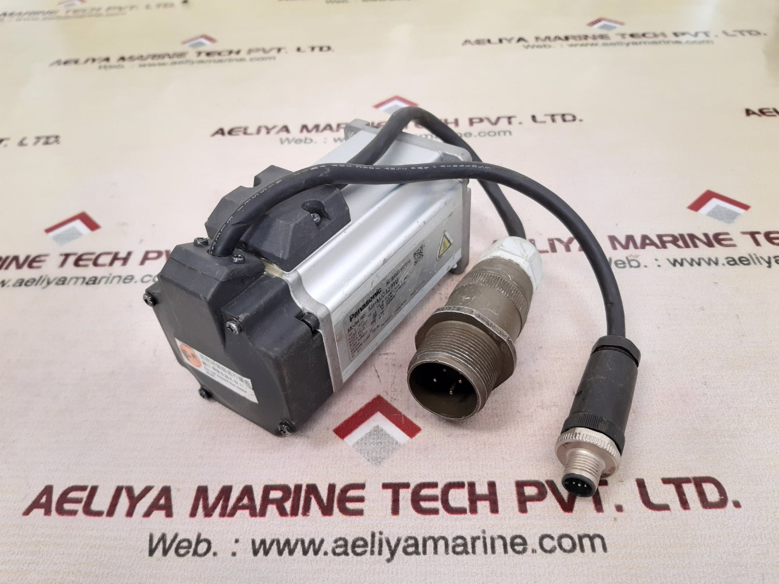 Panasonic mhmj042p1u ac servo motor