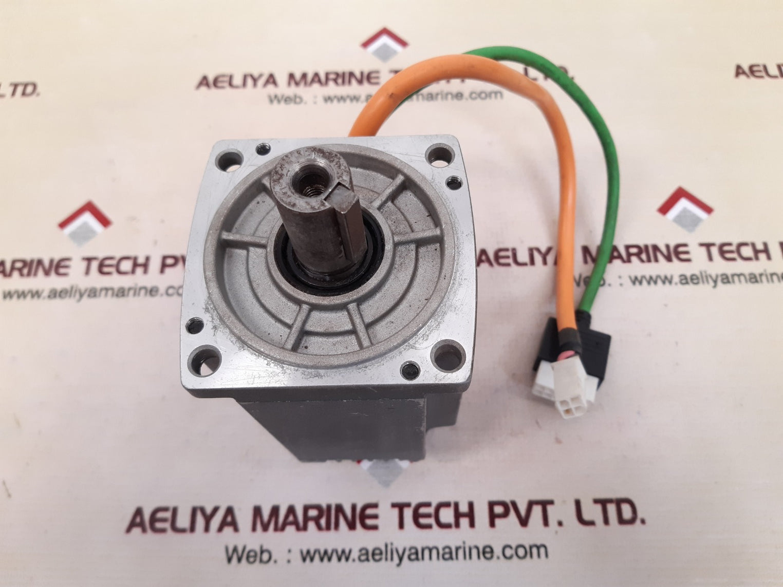 Siemens simotics s-1fl6 1fl6042-2af21-1aa1 servo motor