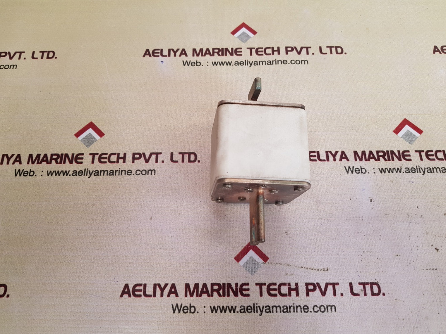 Siba sqb3 450a ultra rapid semiconductor fuse 2073532.450 
