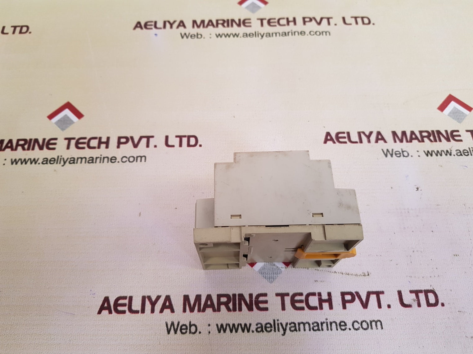 Omron zen-pa03024 power supply module