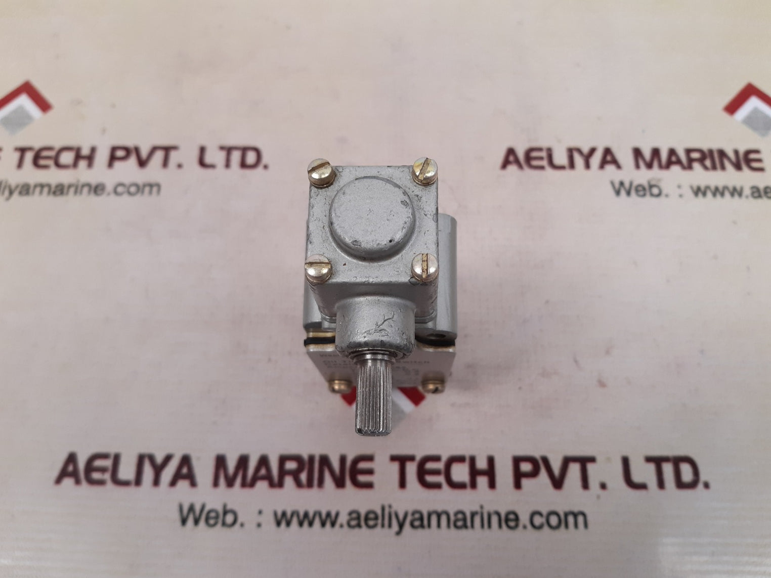 Westinghouse rrlb oil tite limit switch