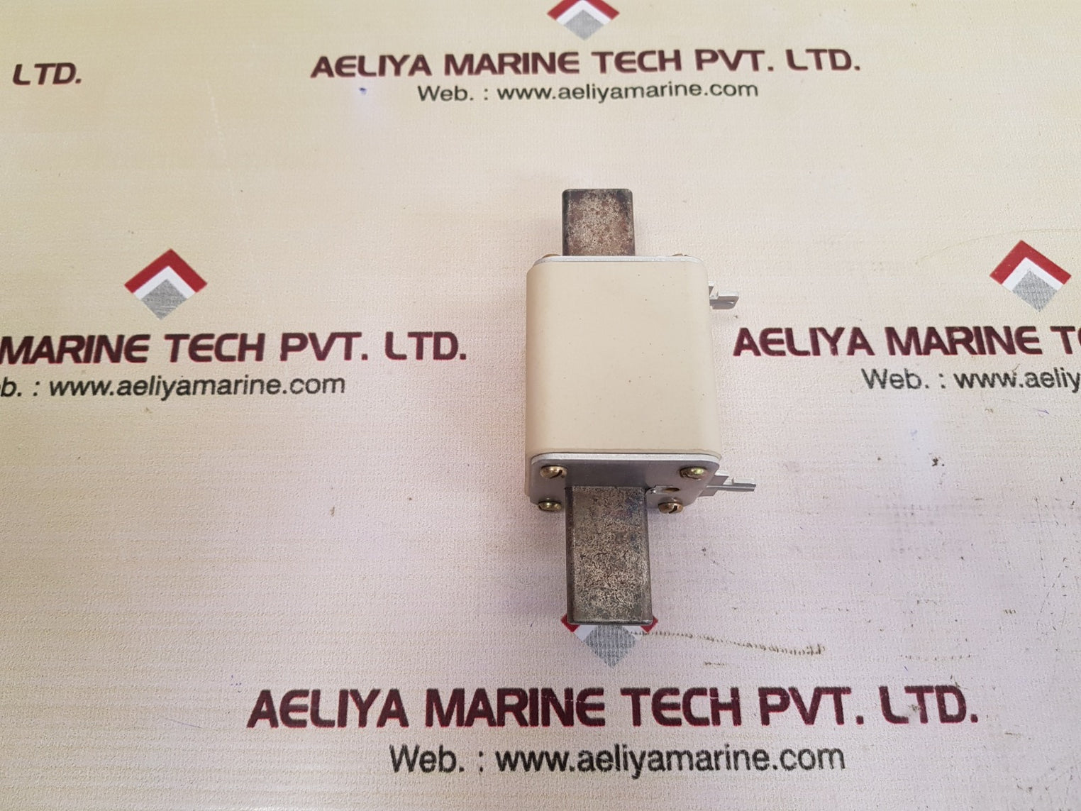 Siemens 3na3 252 nh2-gl/gg hrc-fuse links 315a