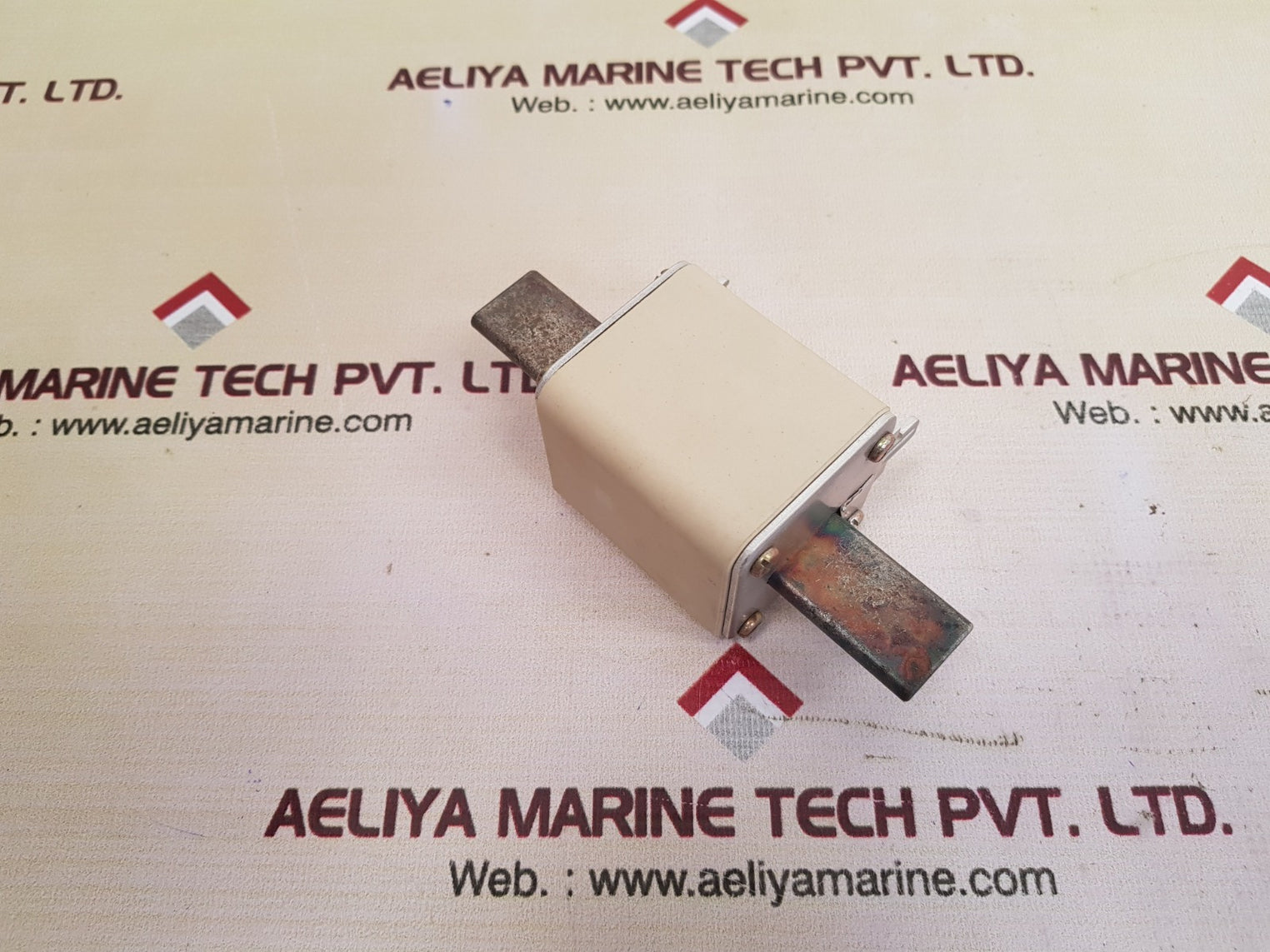 Siemens 3na3 252 nh2-gl/gg hrc-fuse links 315a