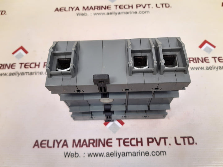 Abb ot160e3 disconnect switch 200a