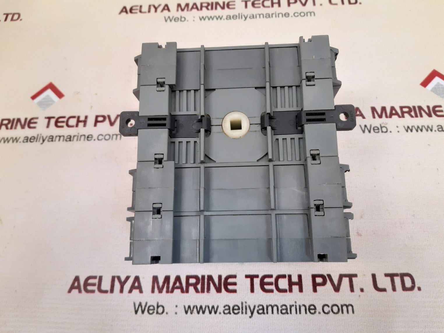 Abb ot160e3 disconnect switch 200a