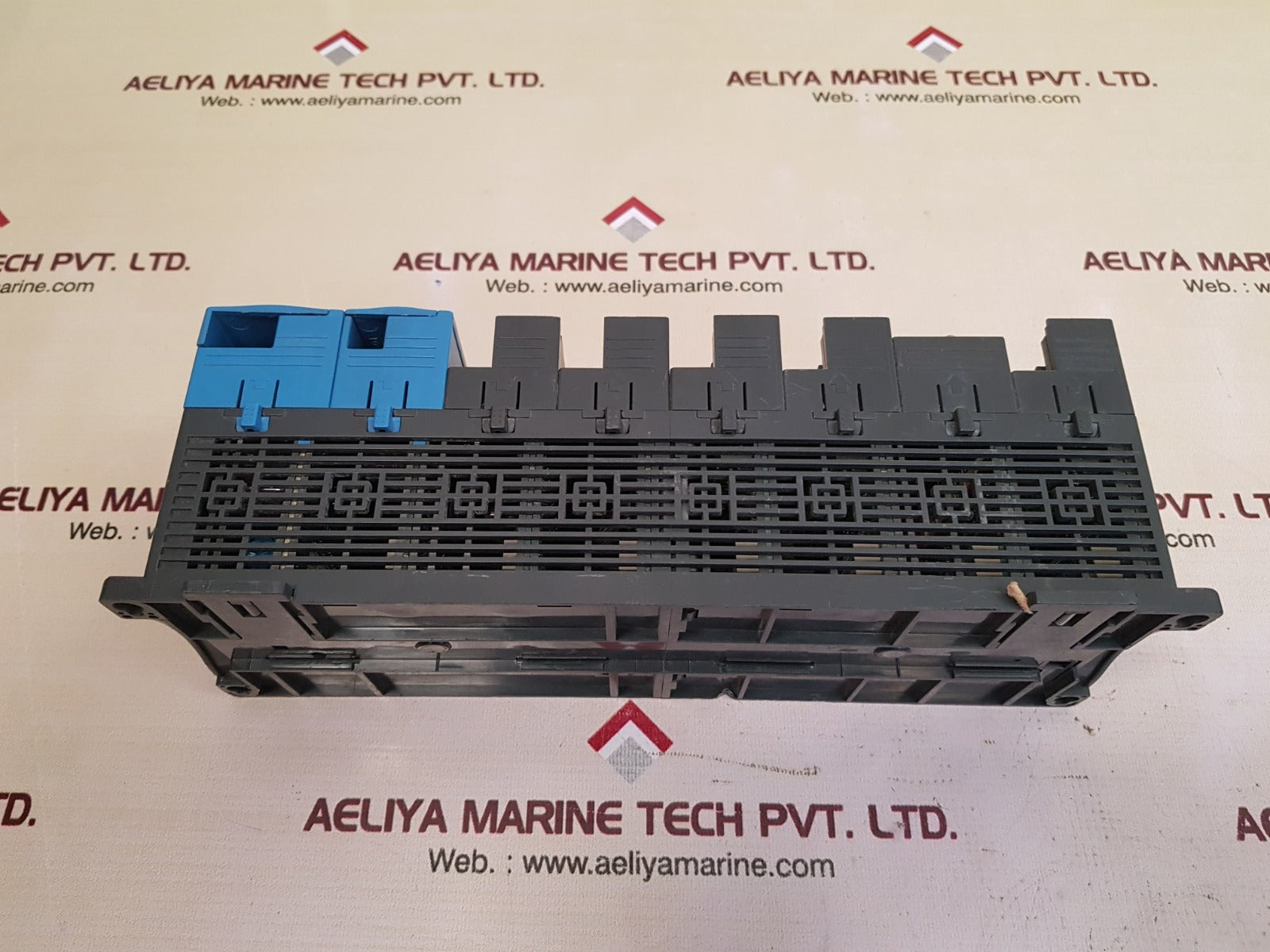 Lg gm6-pafa k3p-07as,g6i-d22a,g6q-ry2a,g6i-d24a programmable logic controller