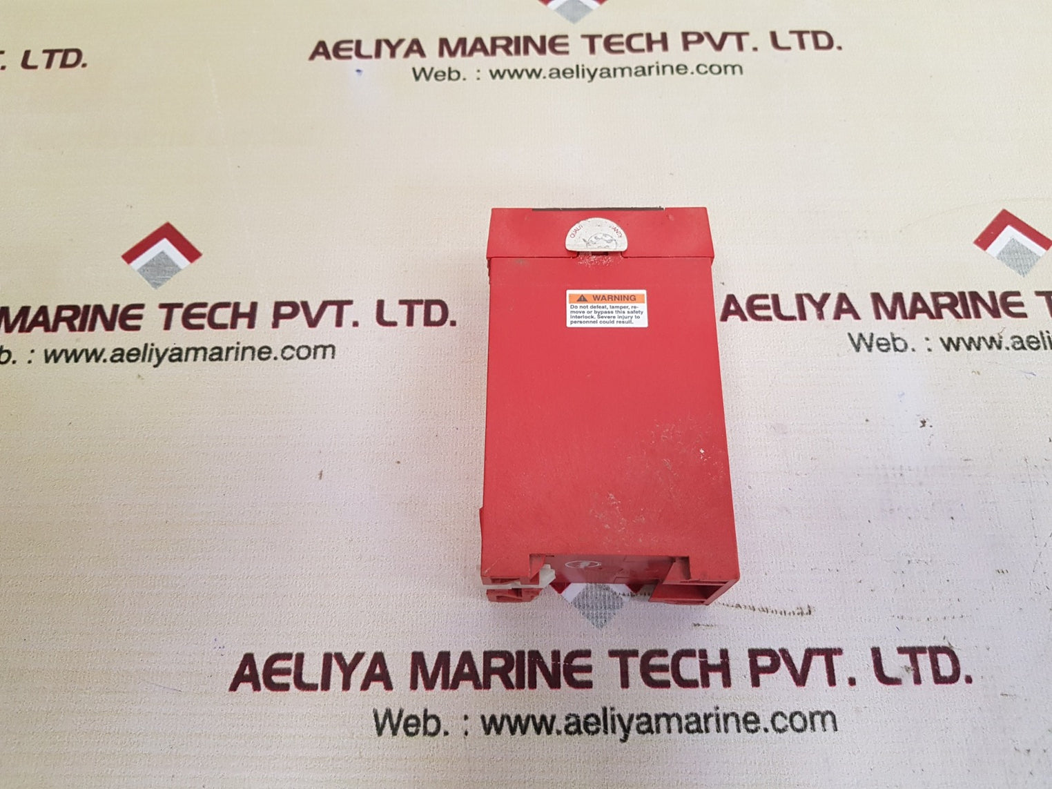 Allen bradley 440r-f23027 ser b minotaur msr9t universal safety relay unit