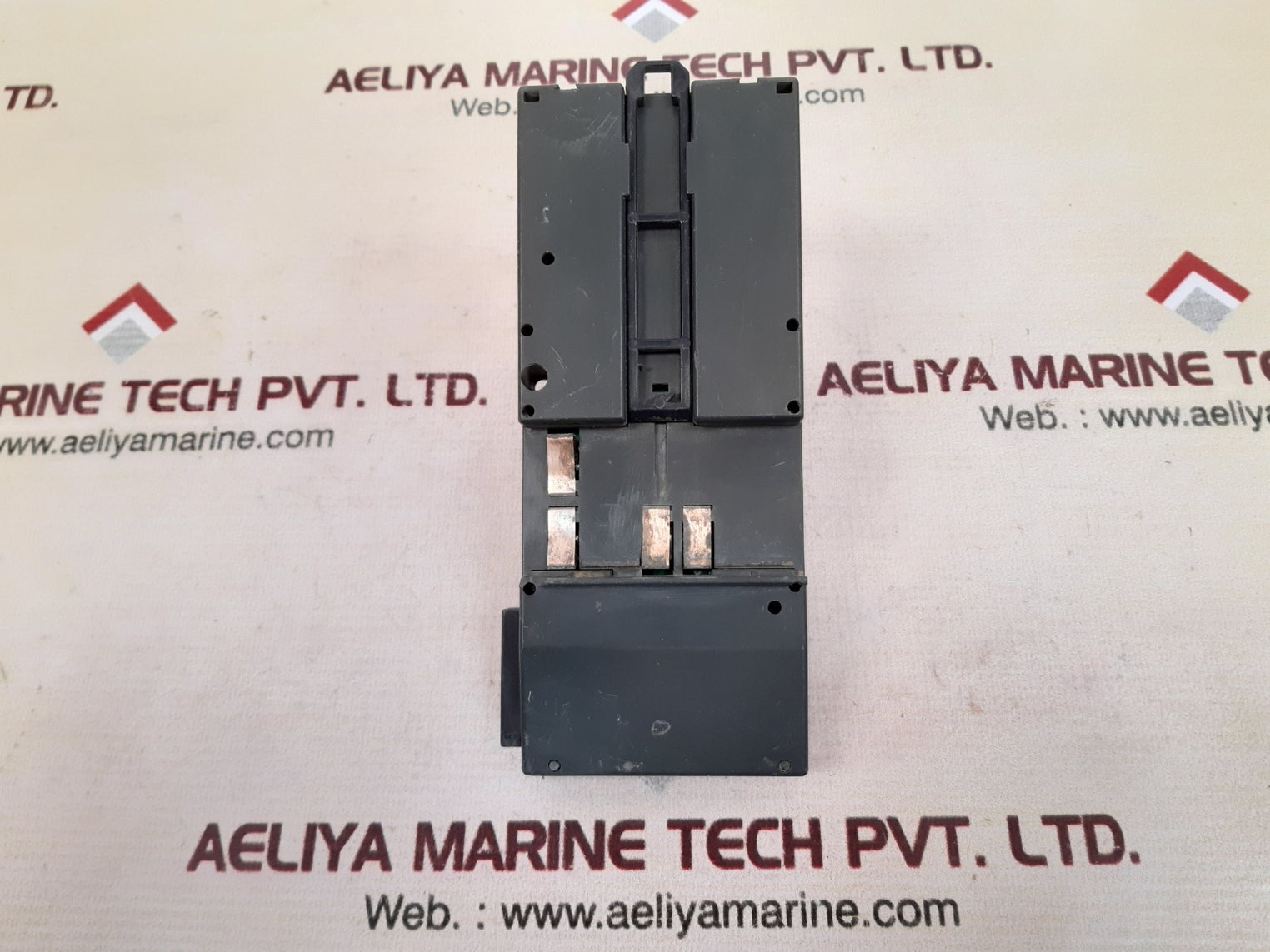 Ge fanuc ic200chs022b compact i/o carrier
