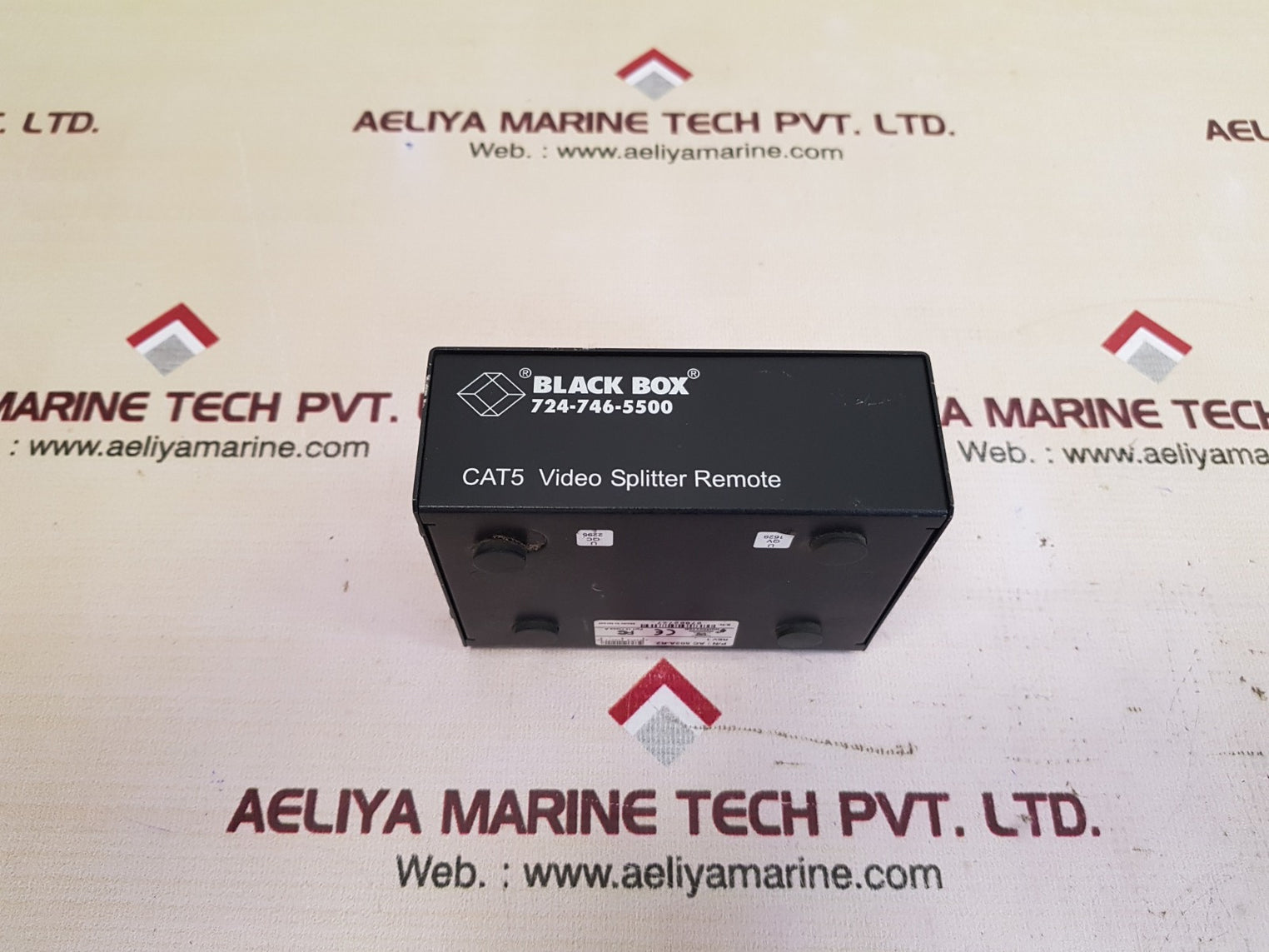 Blackbox 724 746 5500 cat5 video splitter remote