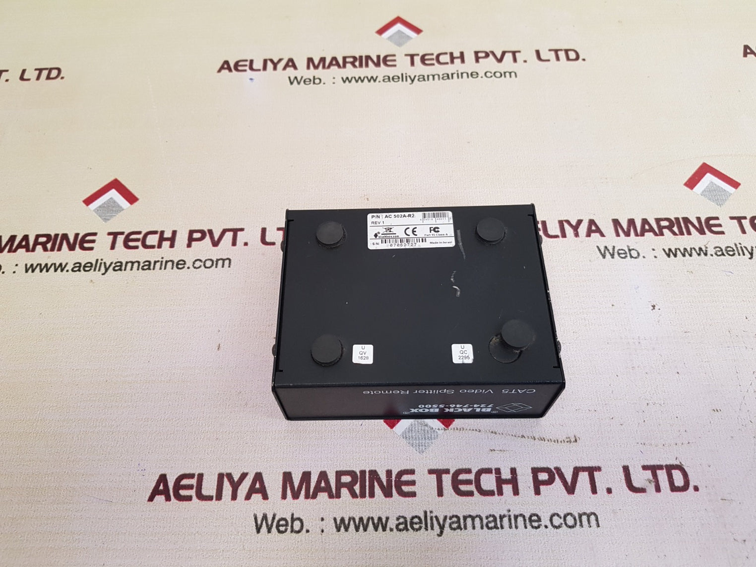 Blackbox 724 746 5500 cat5 video splitter remote