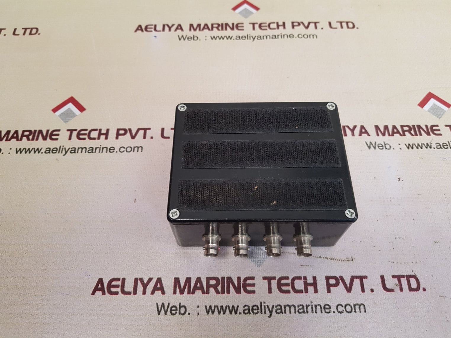 Microvitec display ads 500 bx