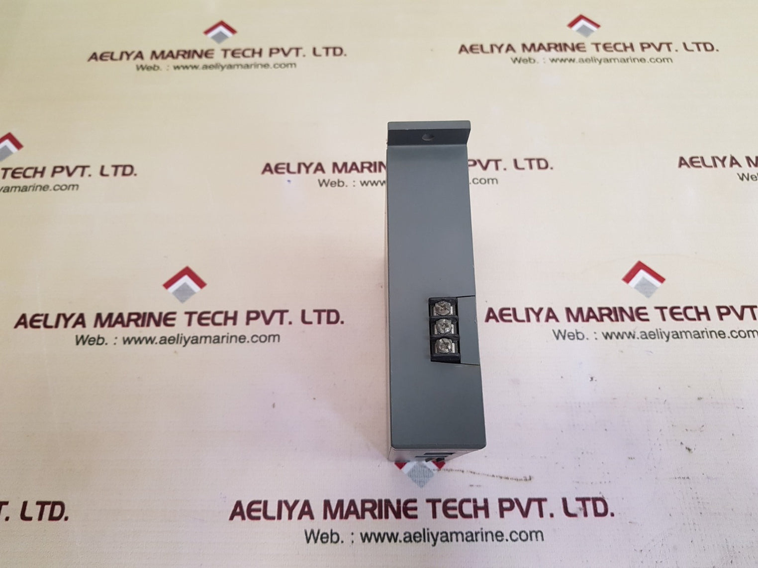 Allen bradley slc 500 1747-aic ser b dh-485 link coupler 