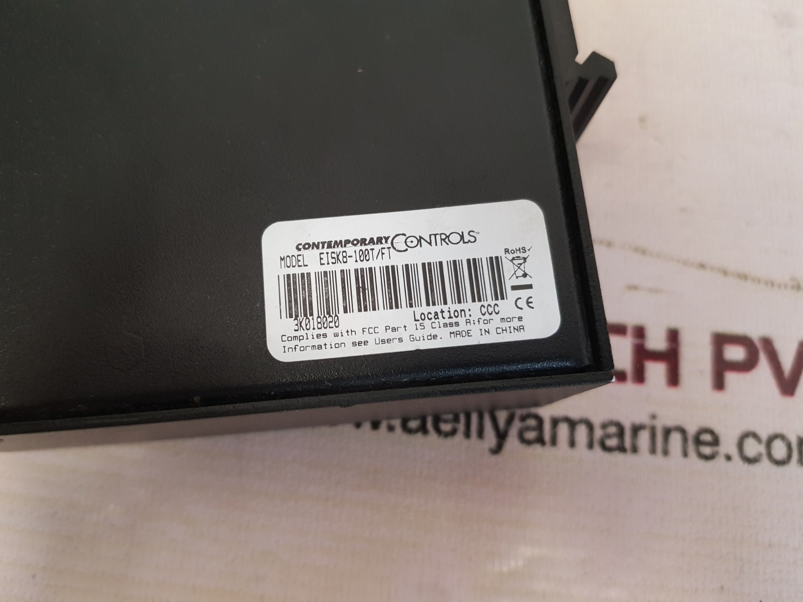 Contemporary controls eisk8-100t/ft ethernet switch