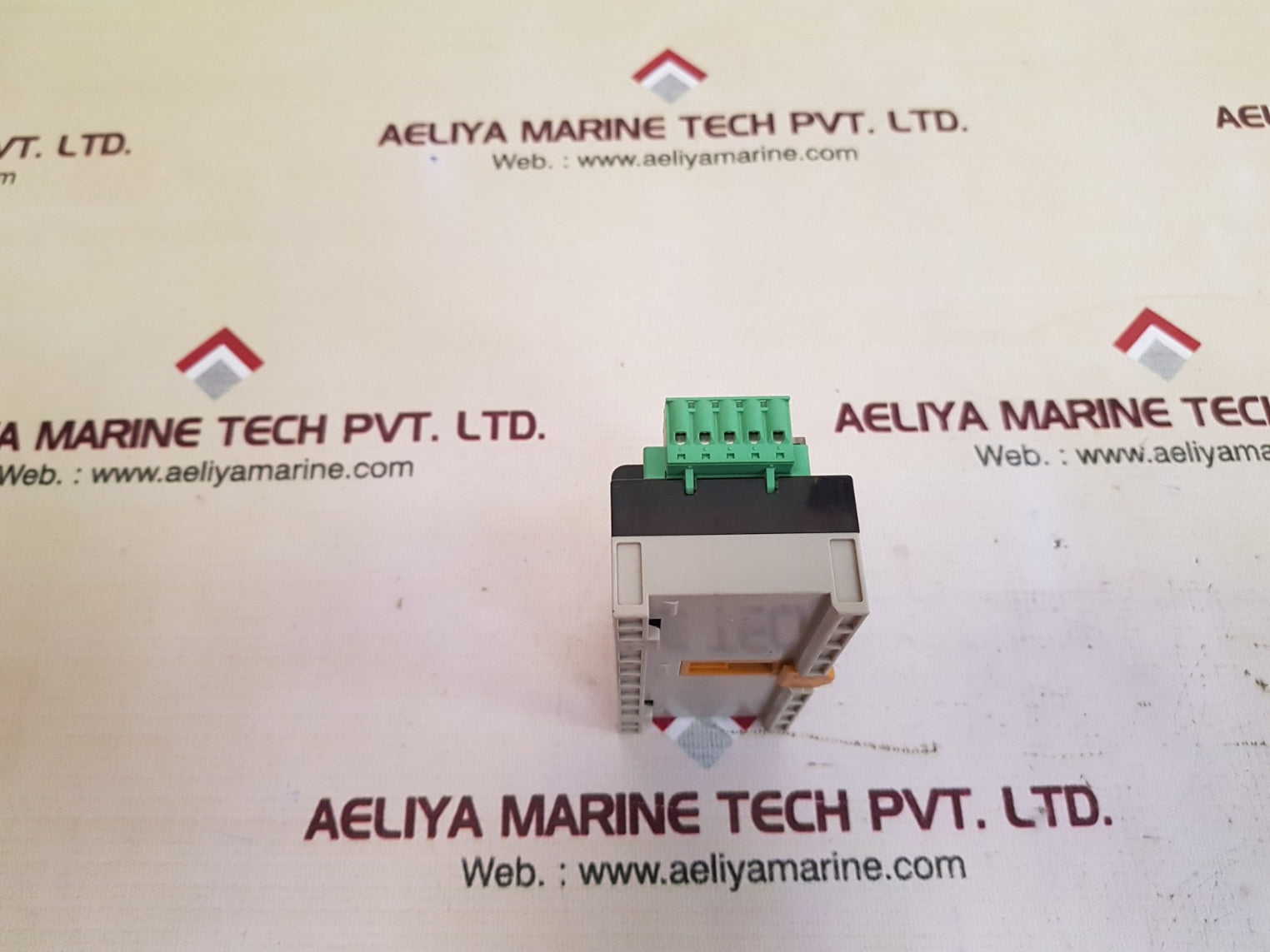 Omron drt2-ts04p temperature input terminal