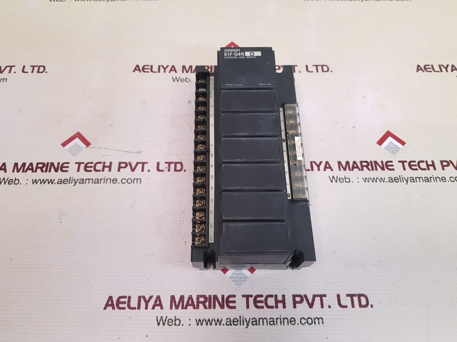 Omron 61f-g4n d floatless level switch