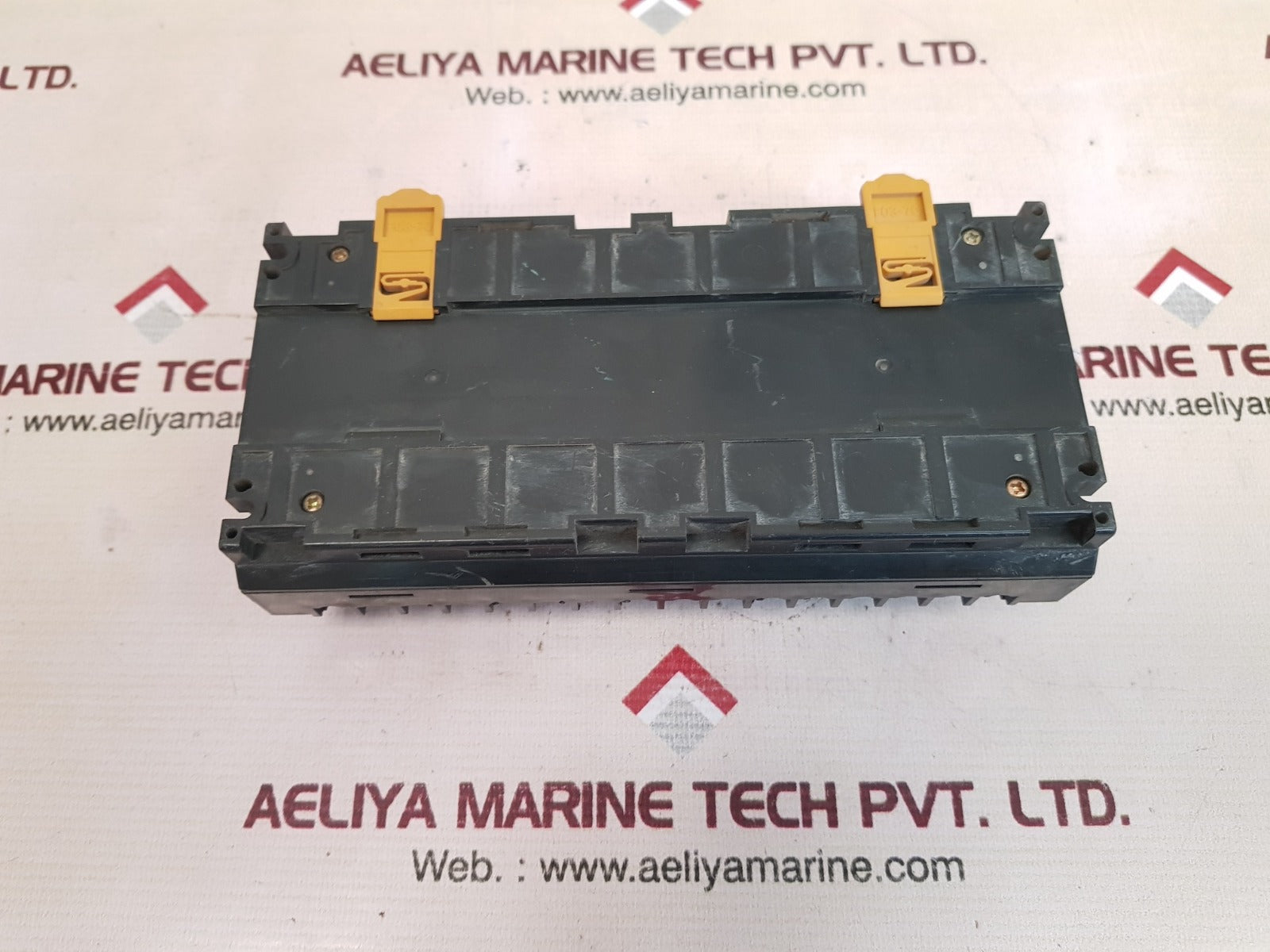 Omron 61f-g4n d floatless level switch