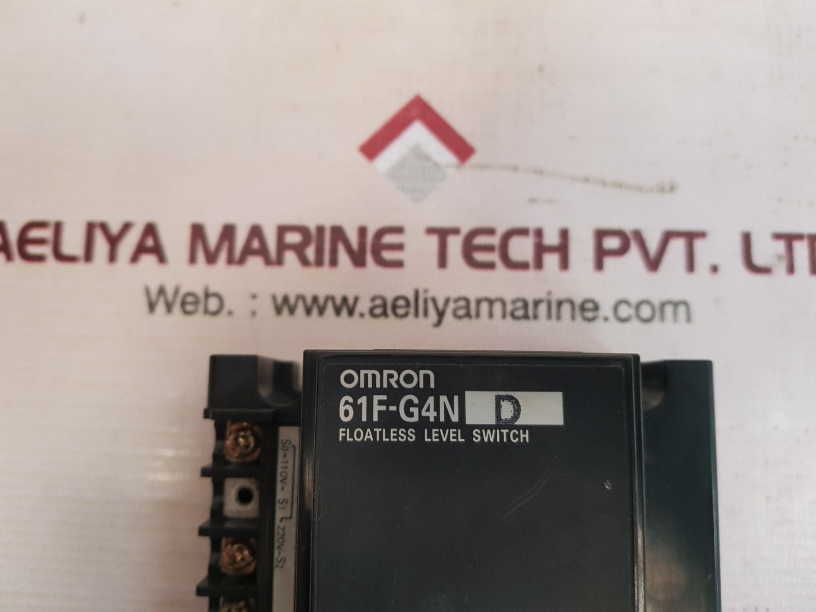Omron 61f-g4n d floatless level switch