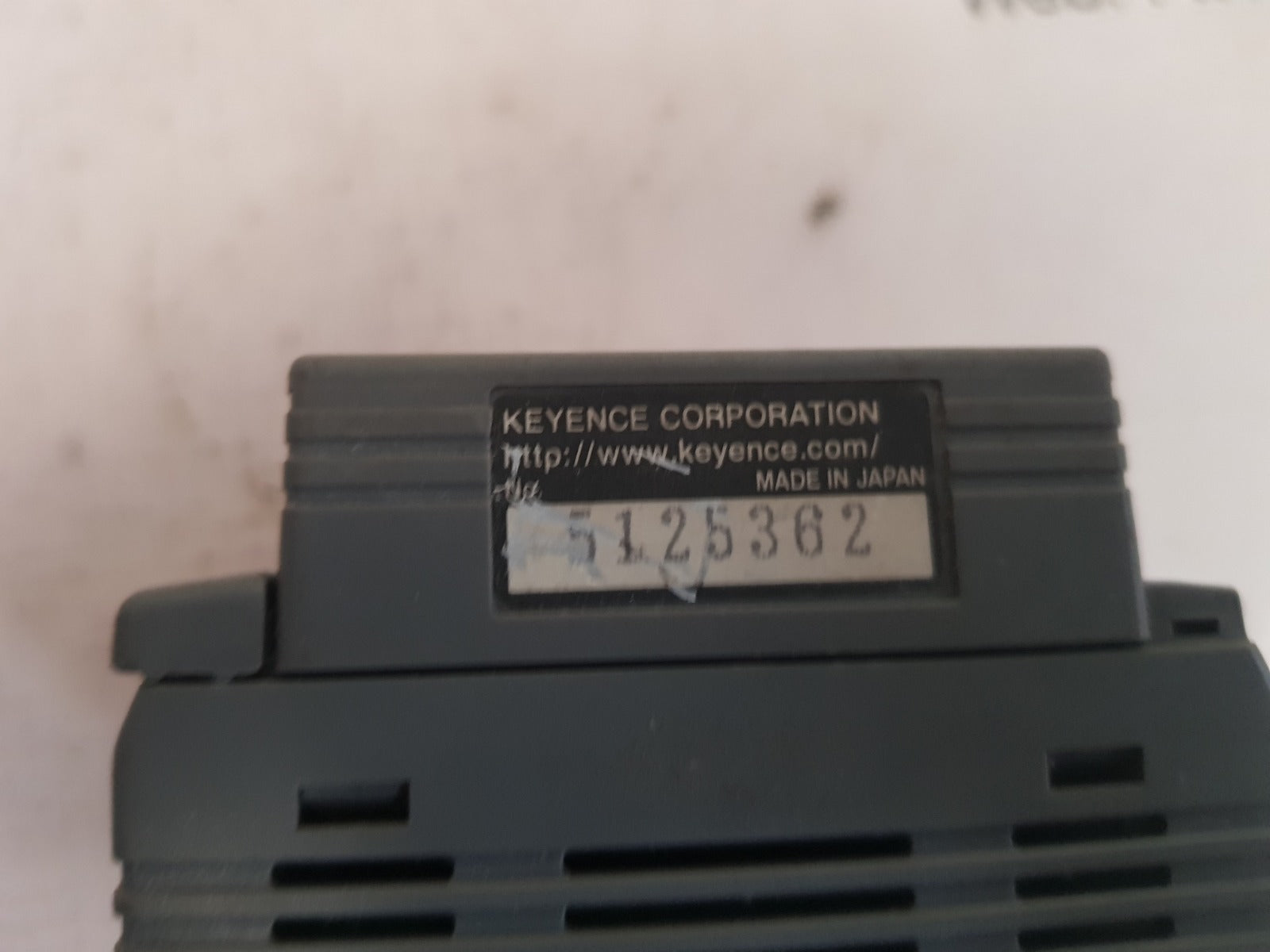 Keyence kv-10t plc base unit